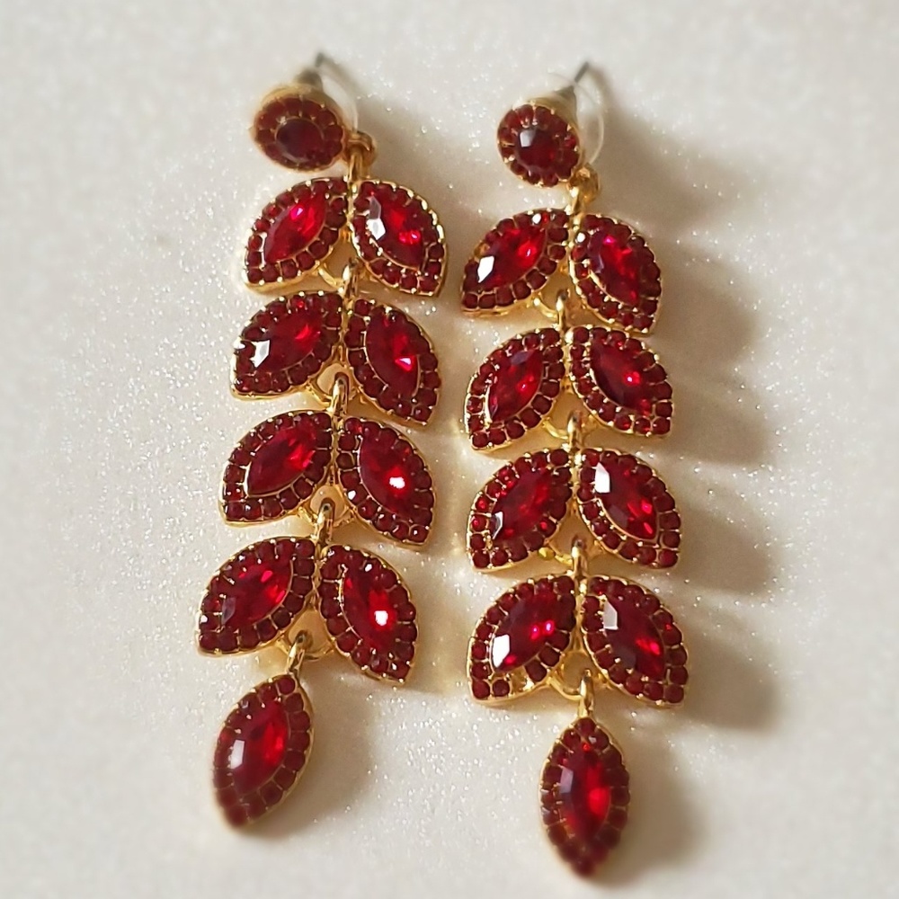 Marquis crystal oval leaf cluster vine earrings